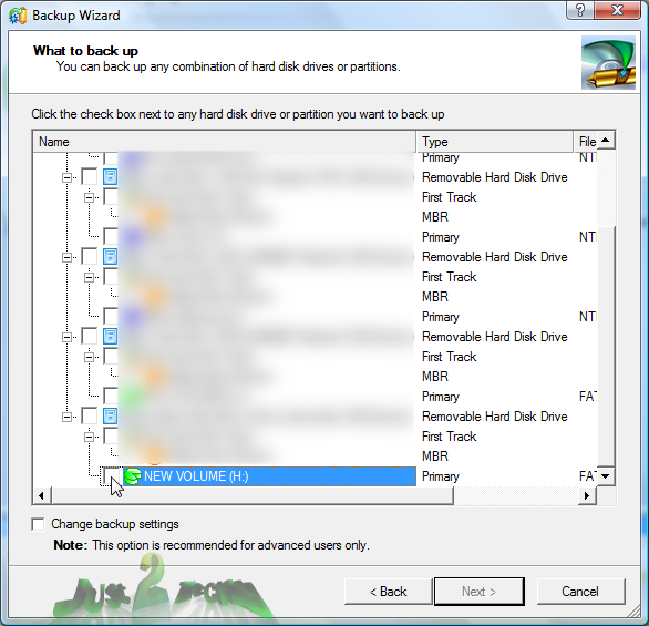 Features and Comparison of AVCHD™ and MP4 Video File Formats